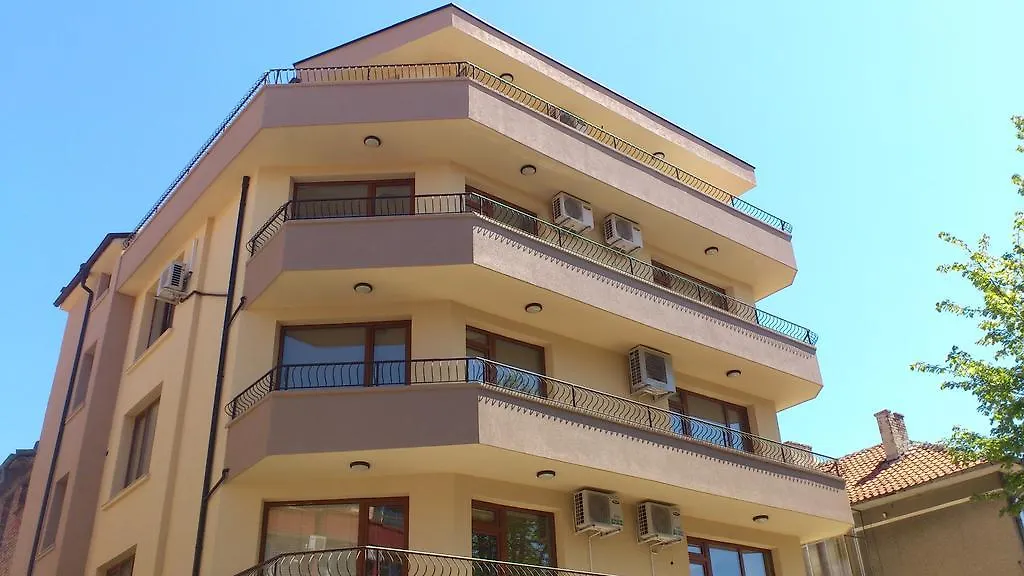 Stamatovi Family Hotel Pomorie 2*,